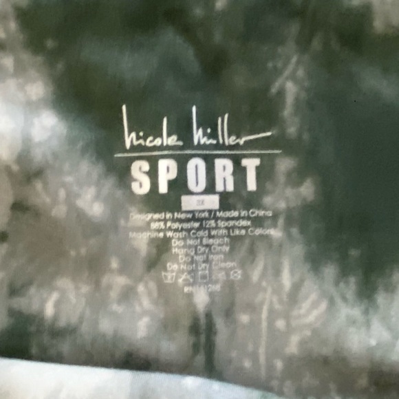 Nicole Miller Green Camo High Waisted Leggings 3X - Picture 7 of 9